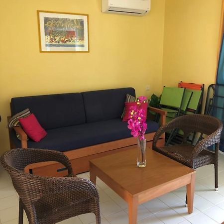 Le Ti Cocotiers T3 En Rdc Meuble Διαμέρισμα Saint-Francois  Εξωτερικό φωτογραφία